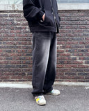 pore washed black jeans