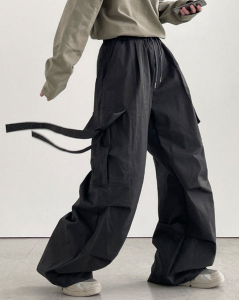 【YOURNUS】Lexi Strap Cargo Pants 021_f0f82e57-0327-46ba-bf19-
