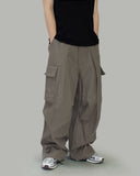 Hito pintuck cargo pants