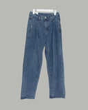 Para Two Tuck Denim Pants