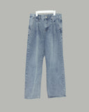 Para Two Tuck Denim Pants