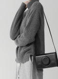 [Premium] Raccoon Turtleneck Knit
