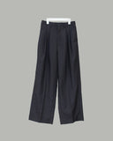 Siven two-tuck wide slacks