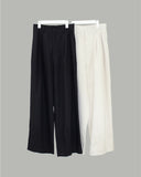 By Linen Two-Tuck Pants