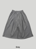 Two-Tuck Soft Bermuda Pants