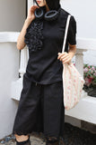 Lace bermuda pants