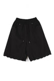Lace bermuda pants