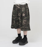 Er camo Pintuck Bermuda Pants