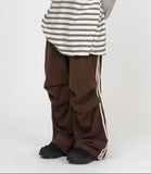 Della Triple Line Corduroy Parachute Pants