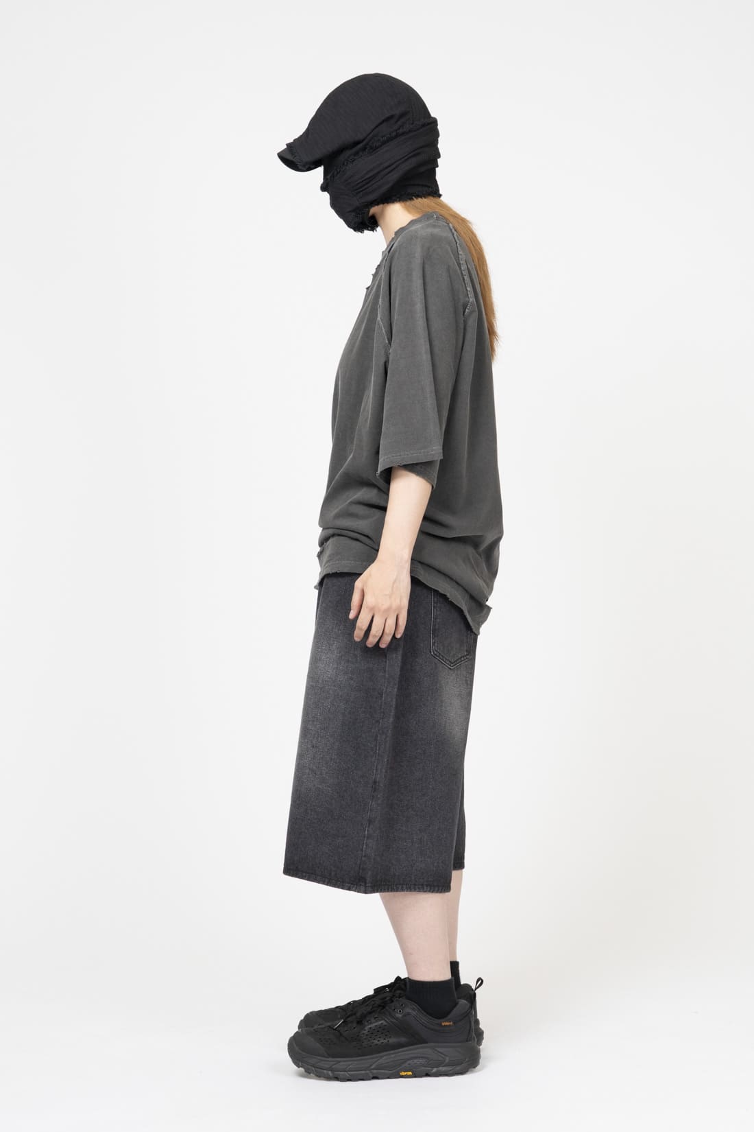 【oan】Side Line Bermuda Denim DENIM BERMUDA SHORTS WITH LABEL - Blue | ZARA New Zealand
