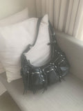 Cellander Pocket Tassel Shoulder Bag