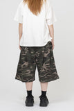Er camo Pintuck Bermuda Pants