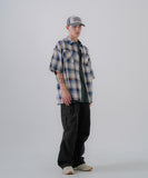 One Tuck Big Pocket Cargo Pants