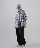 One Tuck Big Pocket Cargo Pants