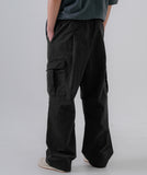 One Tuck Big Pocket Cargo Pants