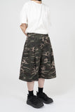 Er camo Pintuck Bermuda Pants