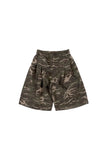 Er camo Pintuck Bermuda Pants