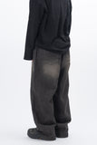 Risity Knee-Cut Curved Denim