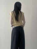 Maple Button Sleeveless Knit