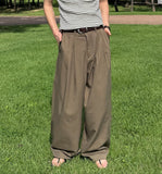 Lumi Two-Tuck Slacks