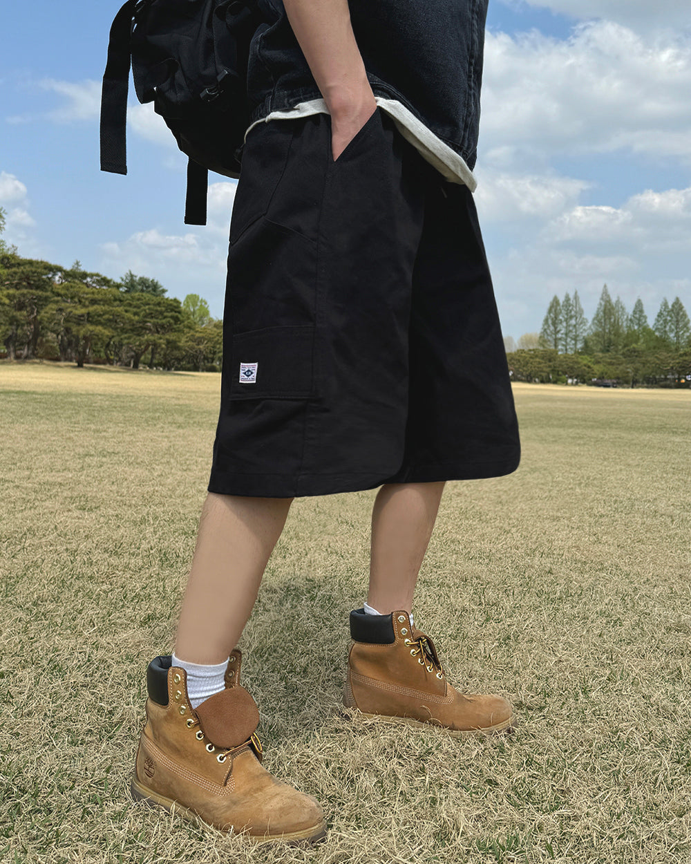 【SCENERITY】Maro Walk Half Pants Maro Walk Half Pants(Black) - SCENERITY | 60% - Asian