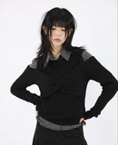 Shoulder slit twist knit