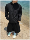 Mate diagonal hood windbreaker