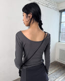 GRAPHIC U-NECK LONG SLEEVE T-SHIRT