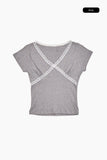 Lace point V-neck t-shirt
