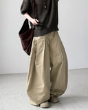 Woody Pleated Chino Pants