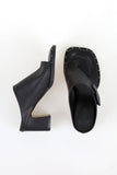 Square One Flip-Flops Hill