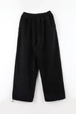 Back pocket color matching fleece pants