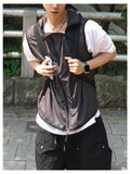 Mate diagonal hood vest