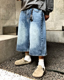 Side Tuck Bermuda Denim