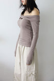 Leaf Twist Off-Shoulder Tee