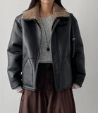 [unisex] Amelie Leather Over Fit Mustang