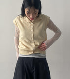 Maple Button Sleeveless Knit