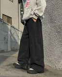 Side tuck wide pants