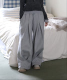 Needs Slit Balloon Pants
