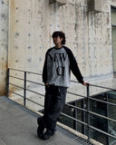 Curve Line Tuck Denim