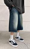 Tinted Half Bermuda Jeans