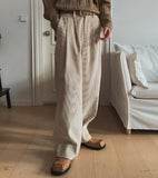 Edam corduroy pintuck balloon pants