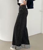 Non-Fade Raw Roll-Up Embroidery Detail Wide Fit Denim Pants