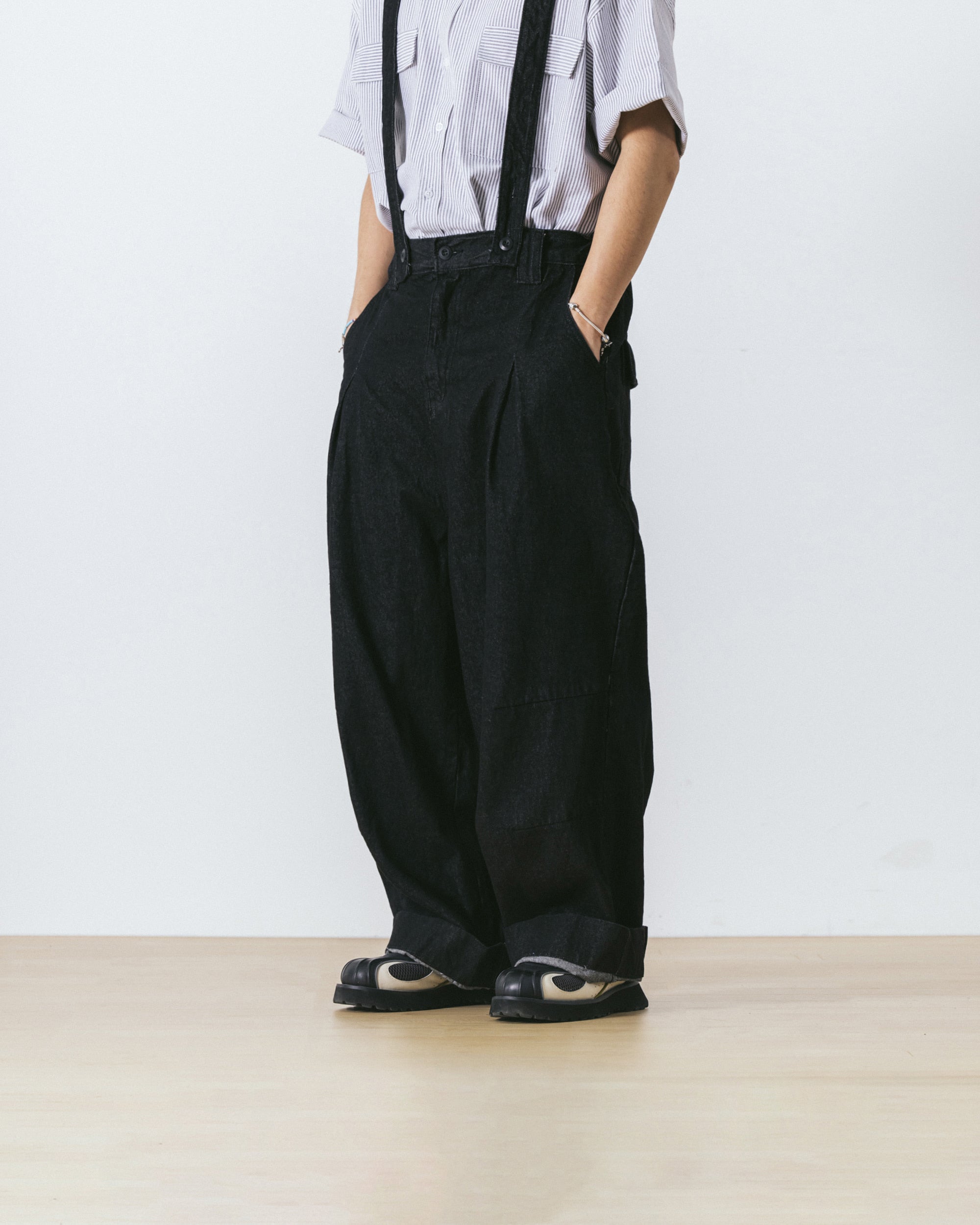 ANGLAN (アングラン) - Suspenders Denim Pants – einz.jp