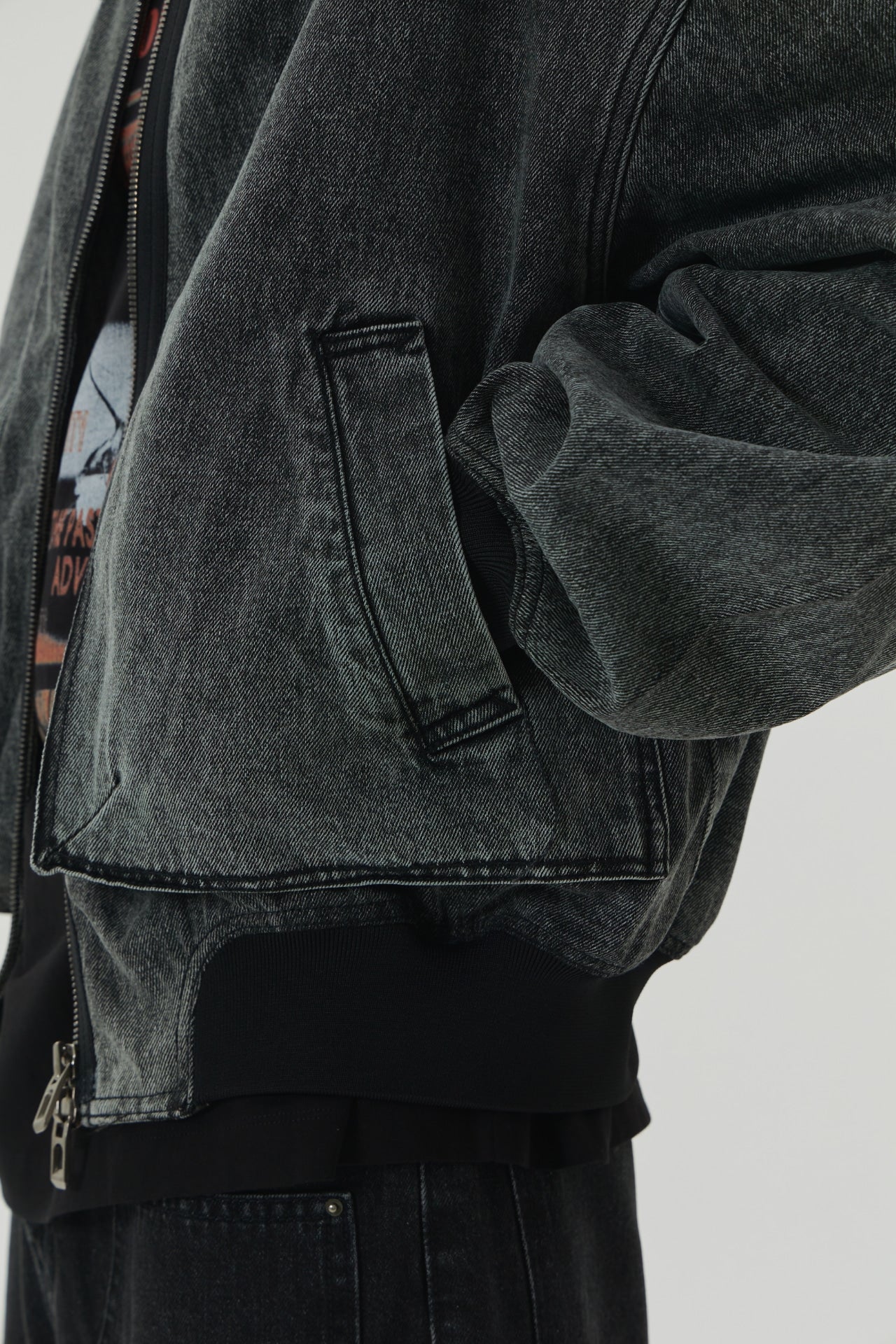 MAISON MINED(メゾンミネド) - 23SS BLACK WASHING DENIM BOMBER