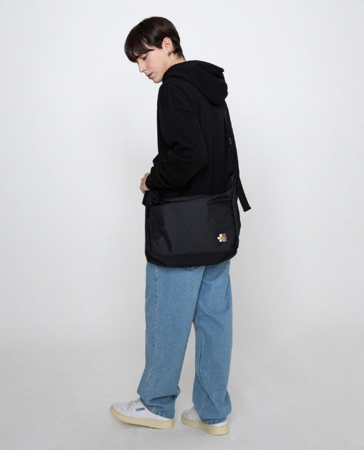 GRAVER(グレーバー) - Flower Bear Embroidery Cross Curved