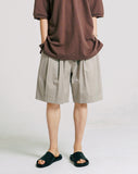 Nose Tencel Cotton Two Tuck Bermuda Short Pants