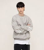 [UNISEX] Elbow Spray Flower Smile Sweatshirt