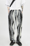 Wavy pleats pants