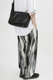 Wavy pleats pants